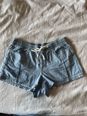 Woman’s High-Rise Drawstring Denim Beach Shorts